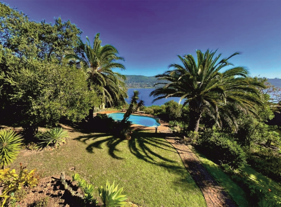 11 Bedroom Property for Sale in Welbedacht Western Cape